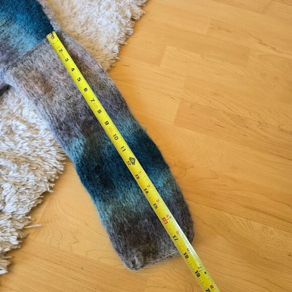 Women's Hand Made Crochet Multicolor Striped Sweater Button Down Size Medium - Picture 3 of 5